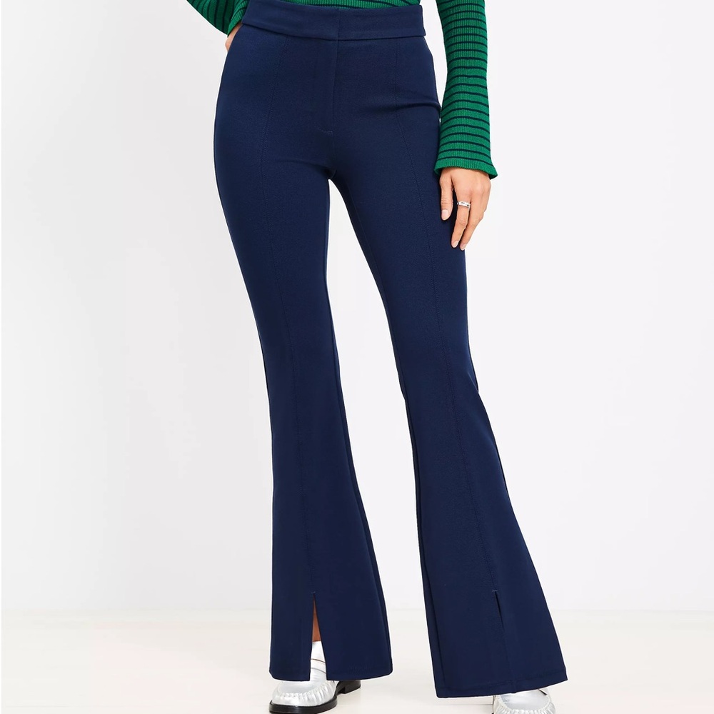 Loft Split Hem Flare Pull on Pants in Twill Navy